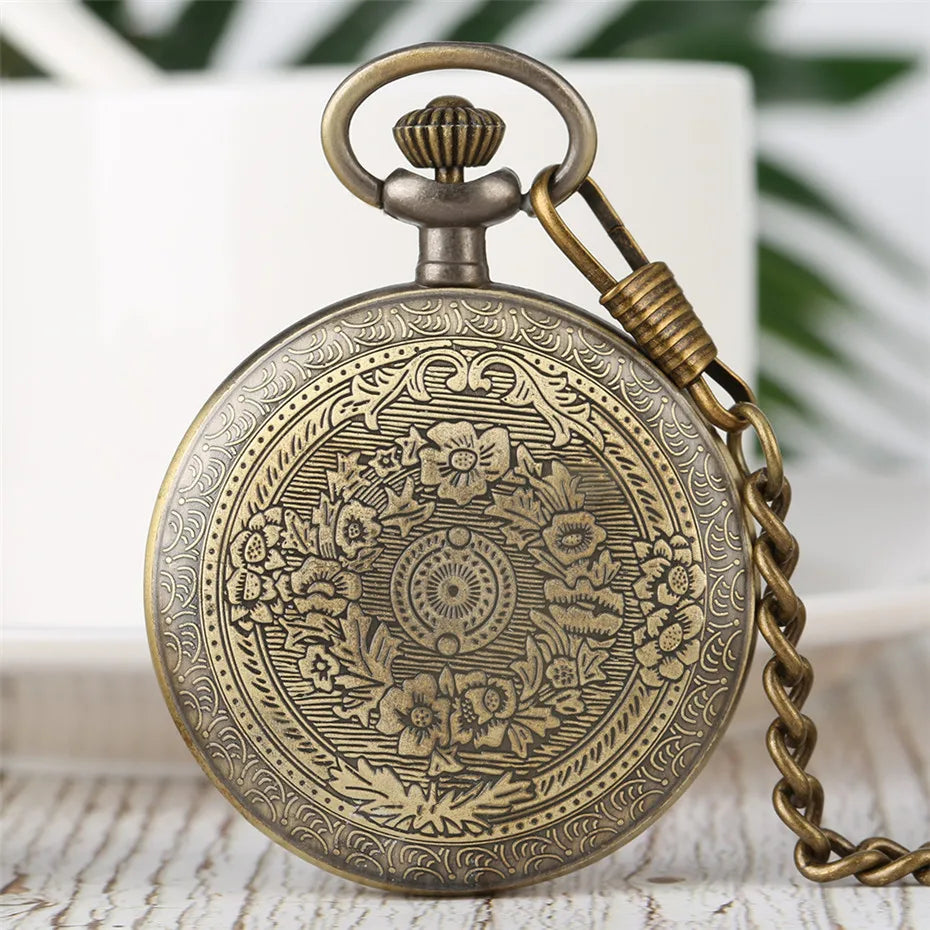 Bronze Retro Roman Numerals Display Quartz Pocket Watch Vintage Pendant Clock for Men Women Fob Sweater Chain / Hanging Chain