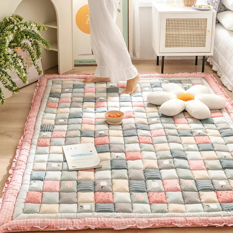Large Thick Cotton Quilted Rugs for Living Room Anti Slip Bedroom Bedside Carpet Rugs Winter Warm Floral Print Tatami Floor Mats