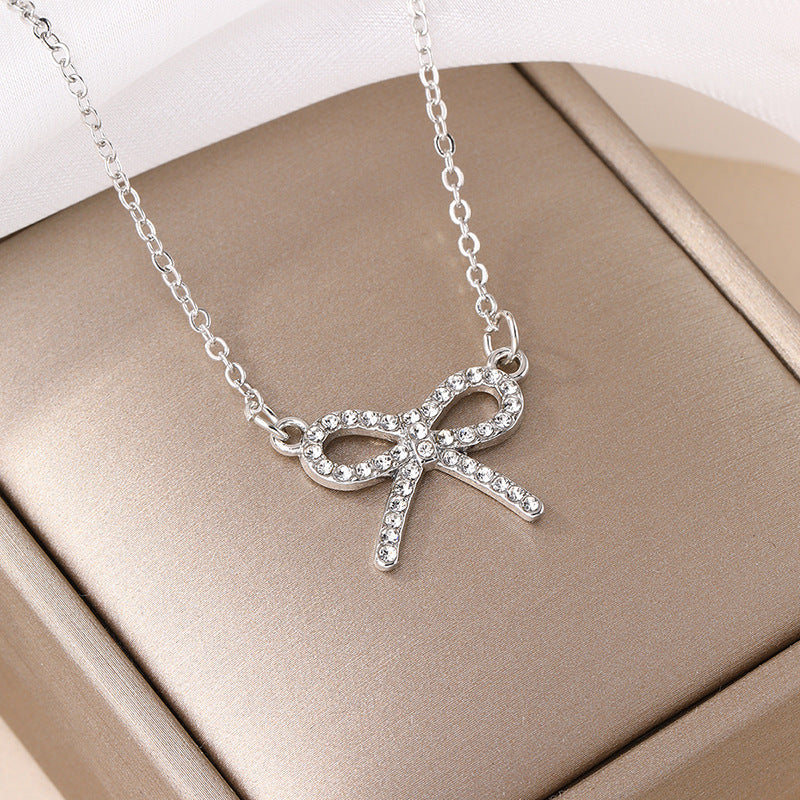 Korean Style Hollow Bow Pendant Clavicle Chain Simple Small Fresh Girl Necklace Fashion Jewelry Exquisite