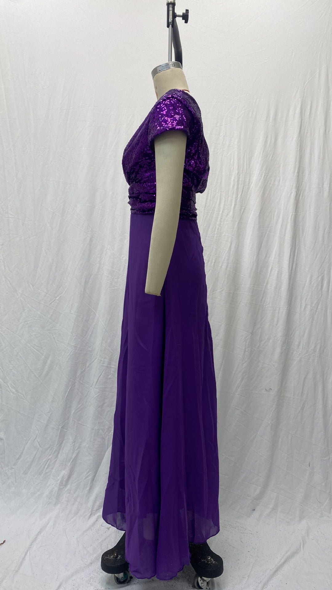 2025 Cross-Border New Spring and Summer European and American Clothing Sleeveless Dress V Neck Sequined Elegant Chiffon Splicing Evening Dress