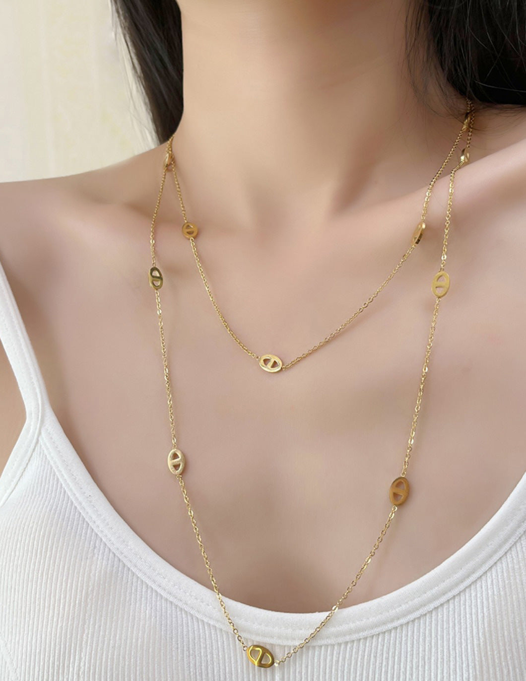 18K Titanium Steel Pig Nose Necklace Accessories Women's High-End Stacked Sweater Chain Extra Long Accessible Luxury Niche Clavicle Chain