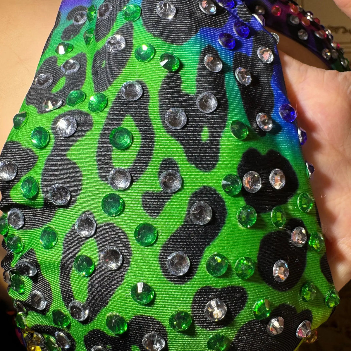 2026 New Color Leopard Print Waterdrop Beads Hollow Strap One-Piece Swimming Suit for Beach Vacation and Tight-Fitting Swimwear