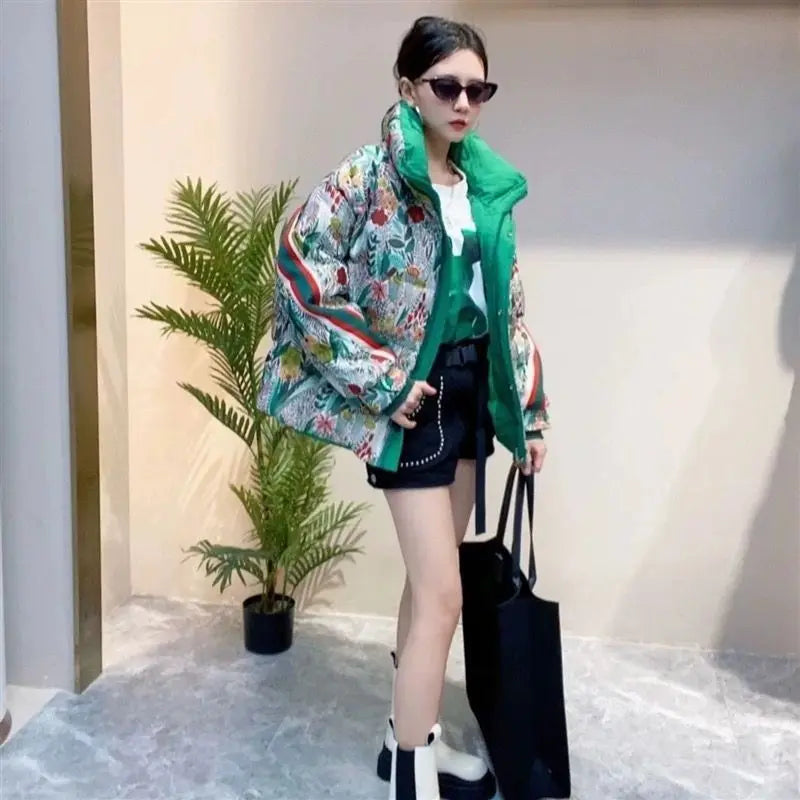 2026 Winter European Fashion Brand Color Splicing Printed High-End Down Jacket Female Thick White Duck Down Short Women's Coat