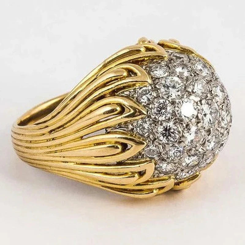 Huitan Creative Design Women Rings with Sparkling Cubic Zirconia Claws Setting Two Tone Luxury Wedding Rings New Trendy Jewelry