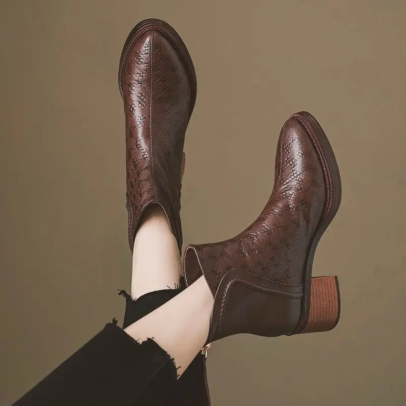Leather Fleece-Lined Women's Ankle Boots Elegant Luxury Y2k Heeled Female Short Shoes New in Autumn Winter Pointed Toe Booties