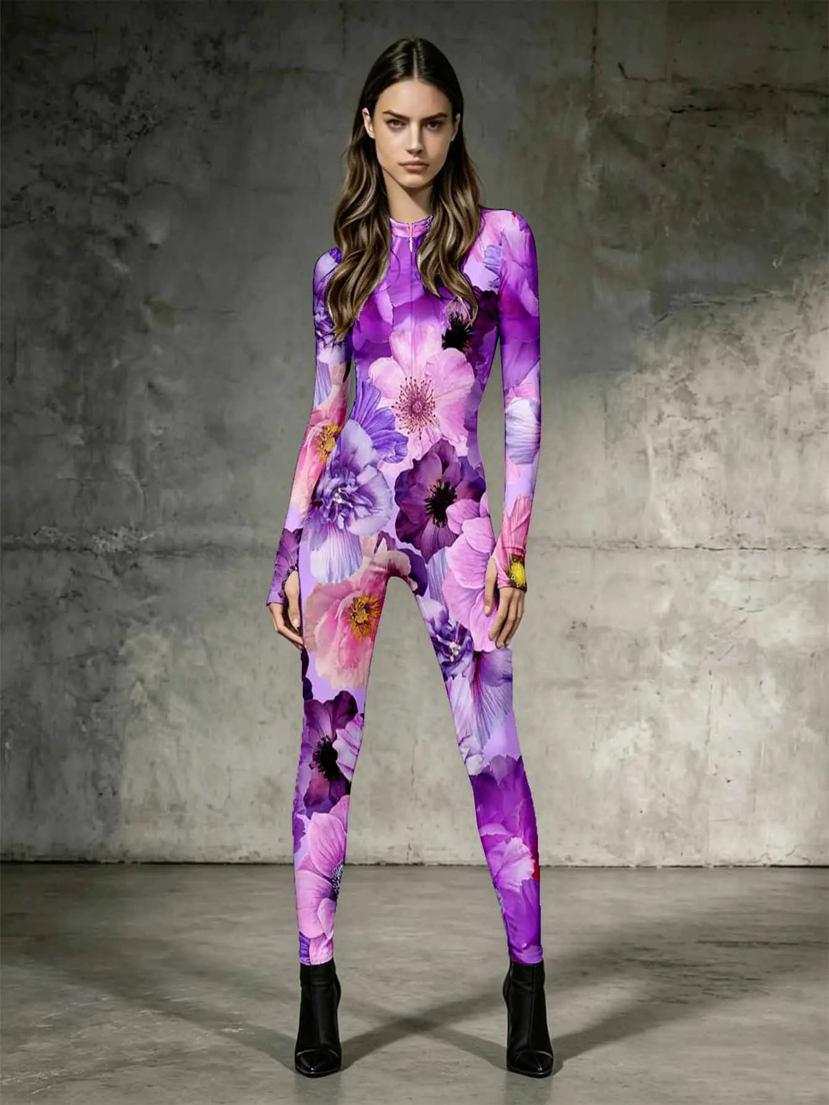Slimming and shaping jumpsuit with all inclusive design, simple and atmospheric, creating exquisite daily wear