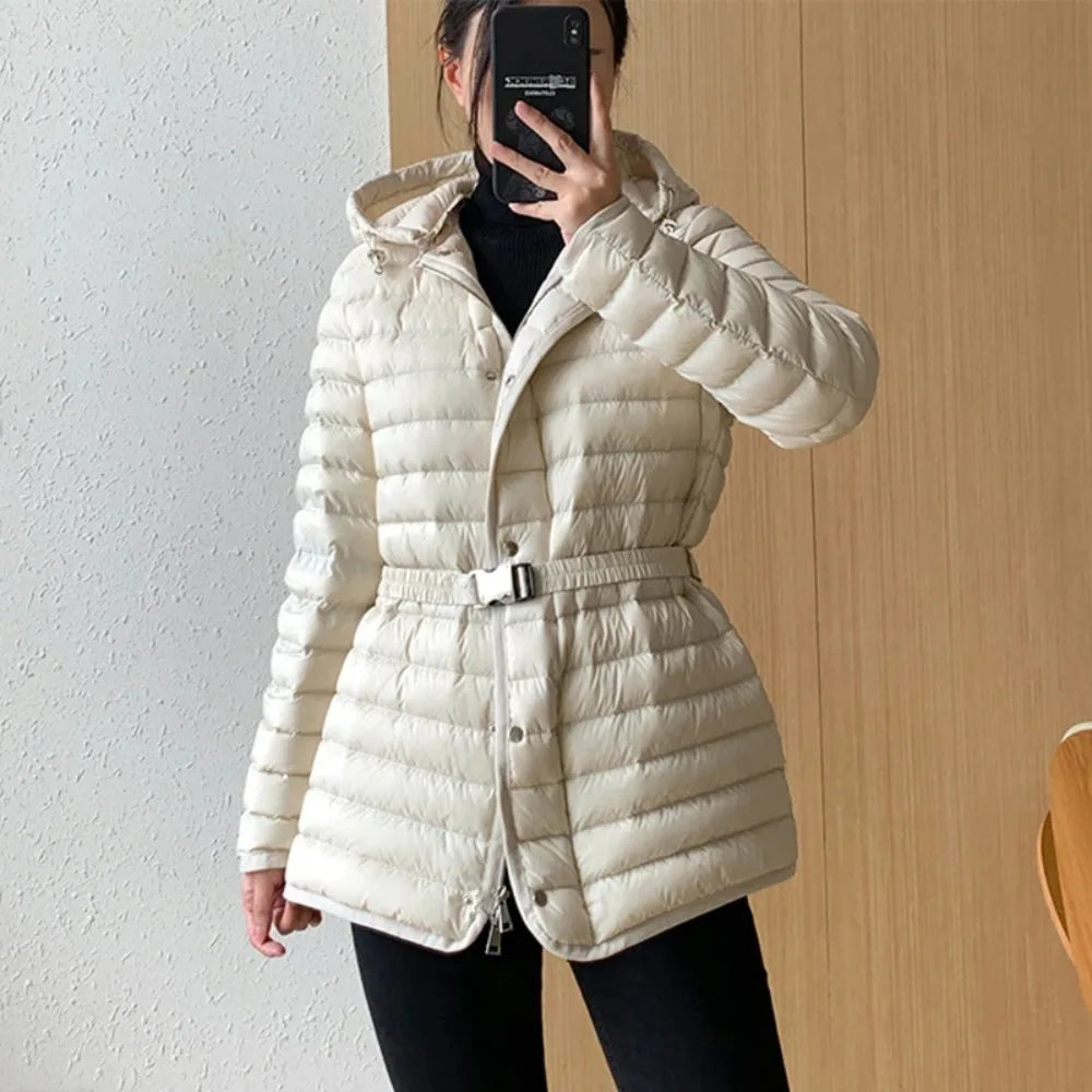 2025 Autumn Winter Luxury Lightweight Short Slim 90% White Duck Down Jacket Women Hooded Detachable Sash Warm Down Coat Fashion