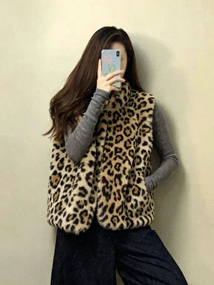 Faux Fur Y2K Leopard Vest Women Loose Vintage Winter Warm O Neck Streetwear Vests Casual Harajuku American Retro Lady Vest Coat
