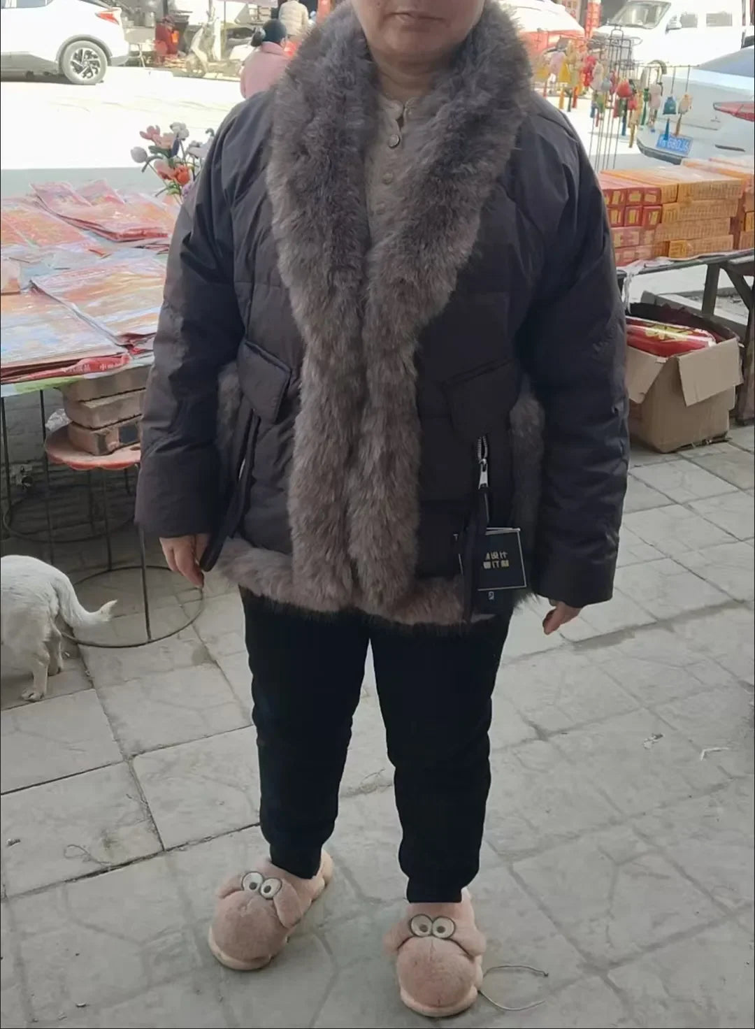 White Duck Down Coat Women Faux Fox Fur Collar Loose Thicken Parkas Warm Outwear 2026 Winter New Fashion Female Jacket