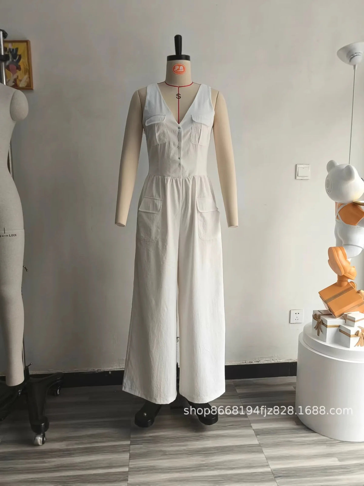 Fashion Sexy V Neck Button Front Boho Rompers Summer Sleeveless Pocket Wide Leg Overalls Casual New Solid Women's Jumpsuit