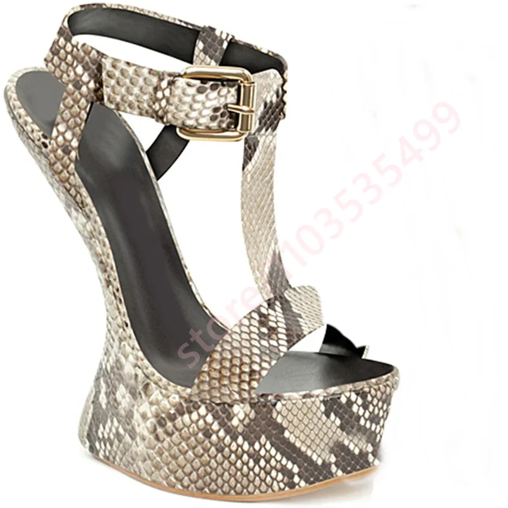 2026 Summer New Patent Leather Peep-Toe Platform Wedge Heels for Women Unique Curved Heel Ankle Strap Sexy Runway Party Sandals