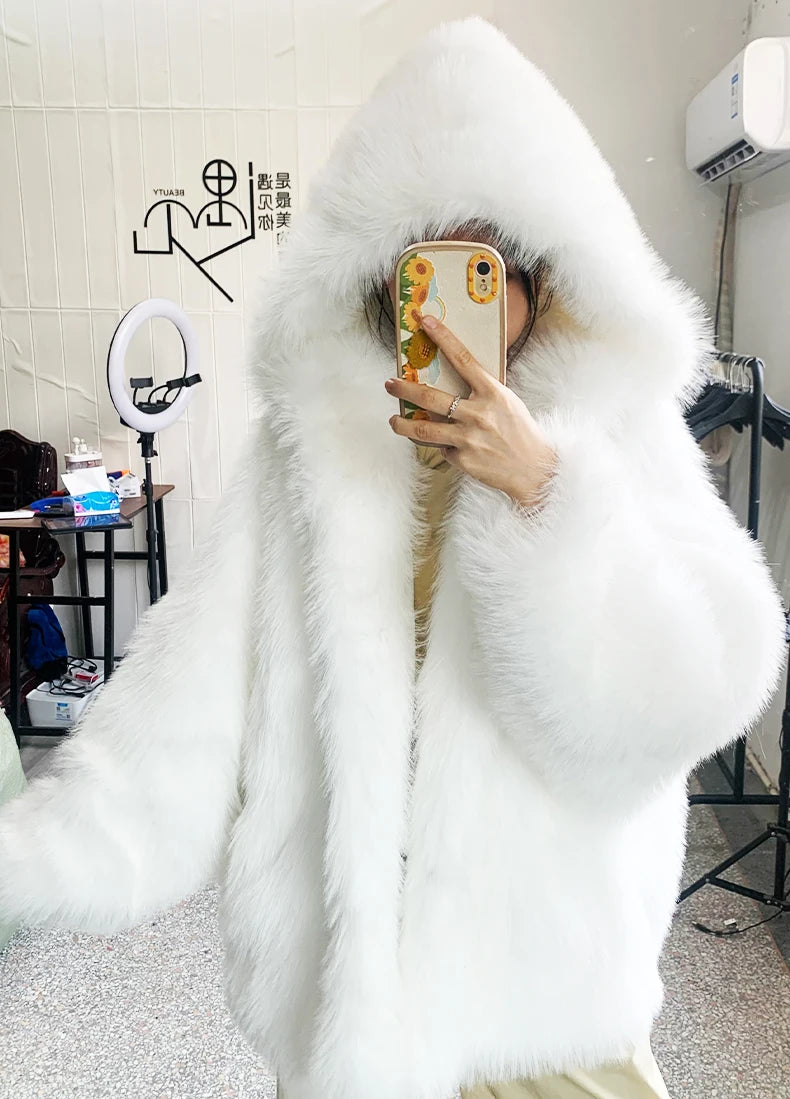 Nerazzurri Autumn Winter Oversized White Black Warm Shaggy Hairy Faux Fur Coat Women with Hood Loose Casual Fluffy Jacket 2023