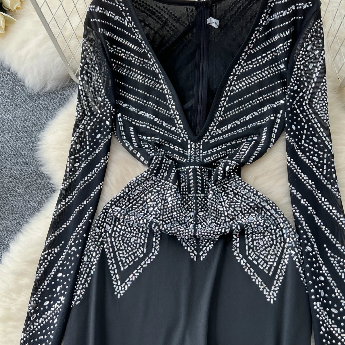 SINGREINY Sexy Senior Bodycon Jumpsuits Women Deep V-Neck Long Sleeves Zipper Diamonds Design Fashion Hotsweet Party Playsuits