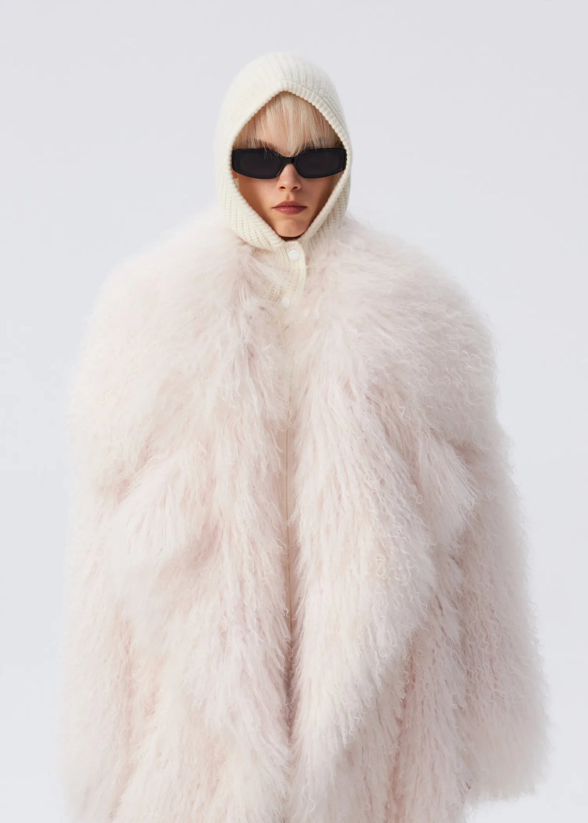 Lautaro Autumn Winter Long Oversized White Thick Warm Soft Faux Fur Coat Women Loose Stylish Luxury Fluffy Overcoat Streetwear
