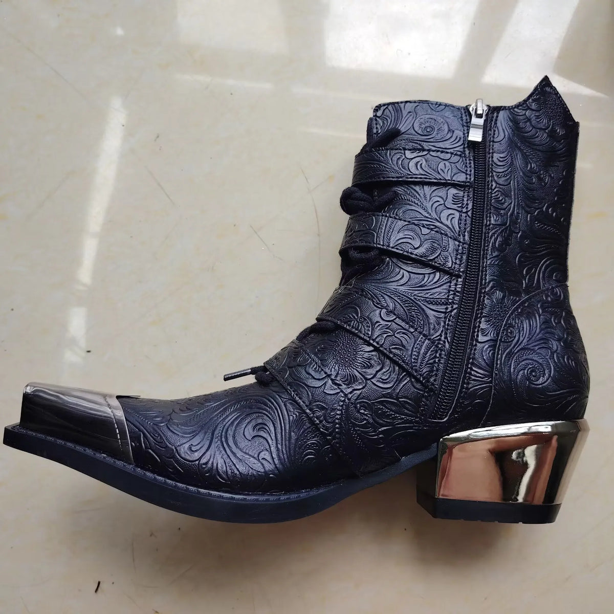 Retro Metal Head Western Cowboy Short Boots Spring 2026 New Pointed Chelsea Height-Increasing Men's Women's Footwear