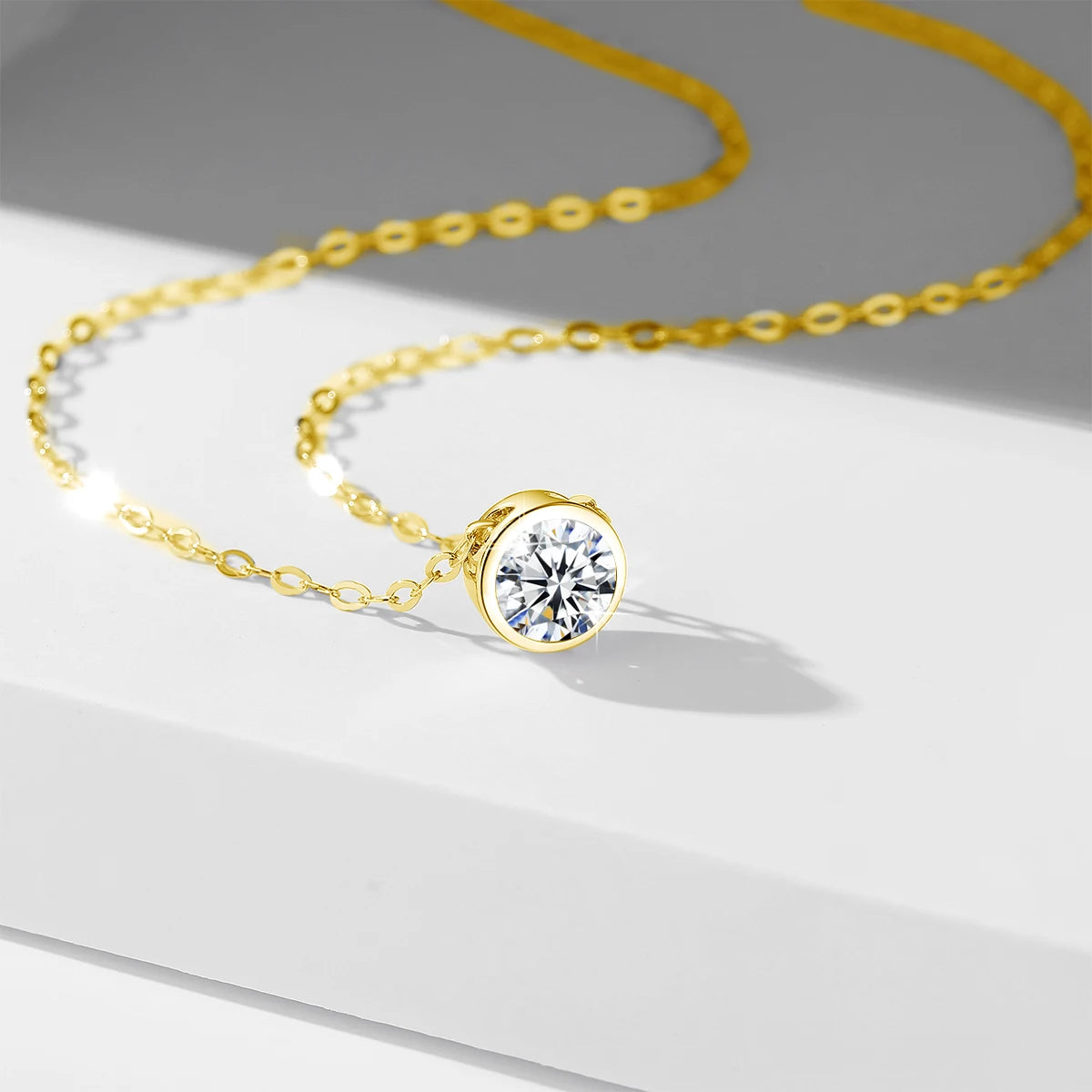 14K Gold Filled Moissanite Necklace for Women Solitaire Lab Diamond Pendant Clavicle Chain Girl Birthday Gift Jewelry