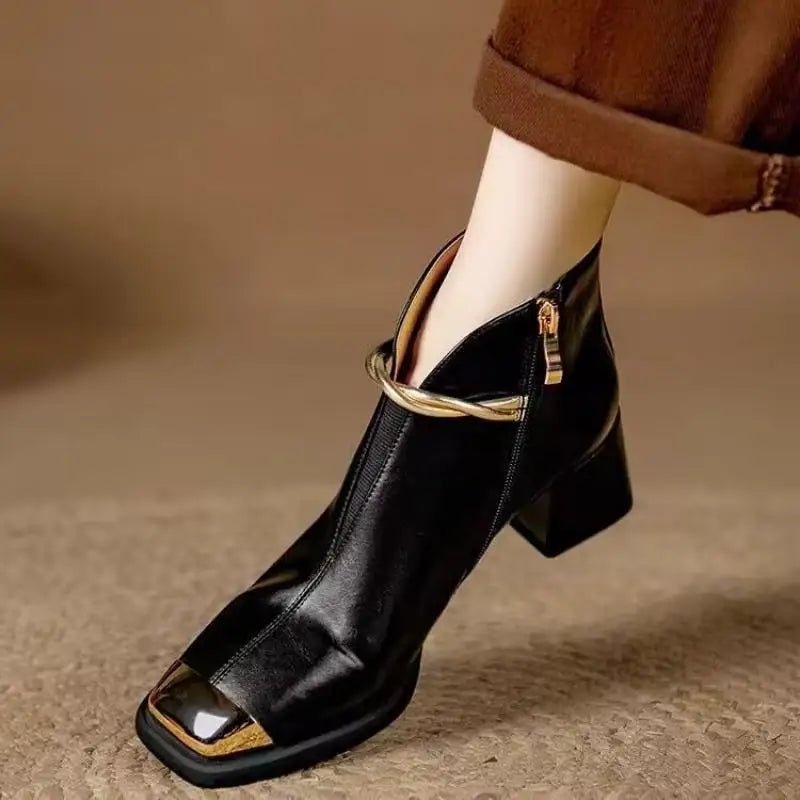 Designer Metal Decorat Thick High Heel Ankle Boots Wome Winter 2026 Warm Short Plush Black Short Boots Woman's Elegant Booties
