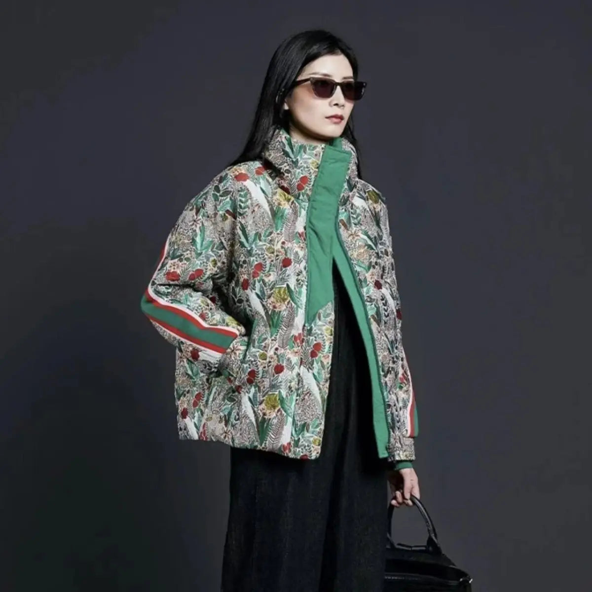 2026 Winter European Fashion Brand Color Splicing Printed High-End Down Jacket Female Thick White Duck Down Short Women's Coat
