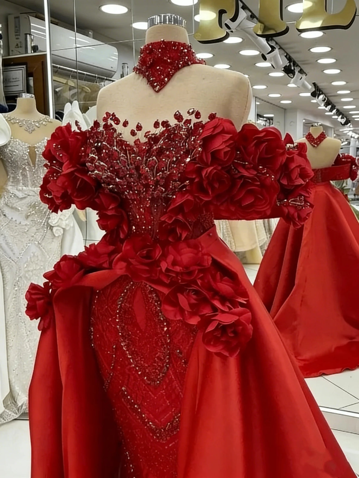 Gorgeous Red Prom Dress With Overskirt Hand Made Flowers Beads Party Gowns Celebrity Evening Dresses Robe de Customized