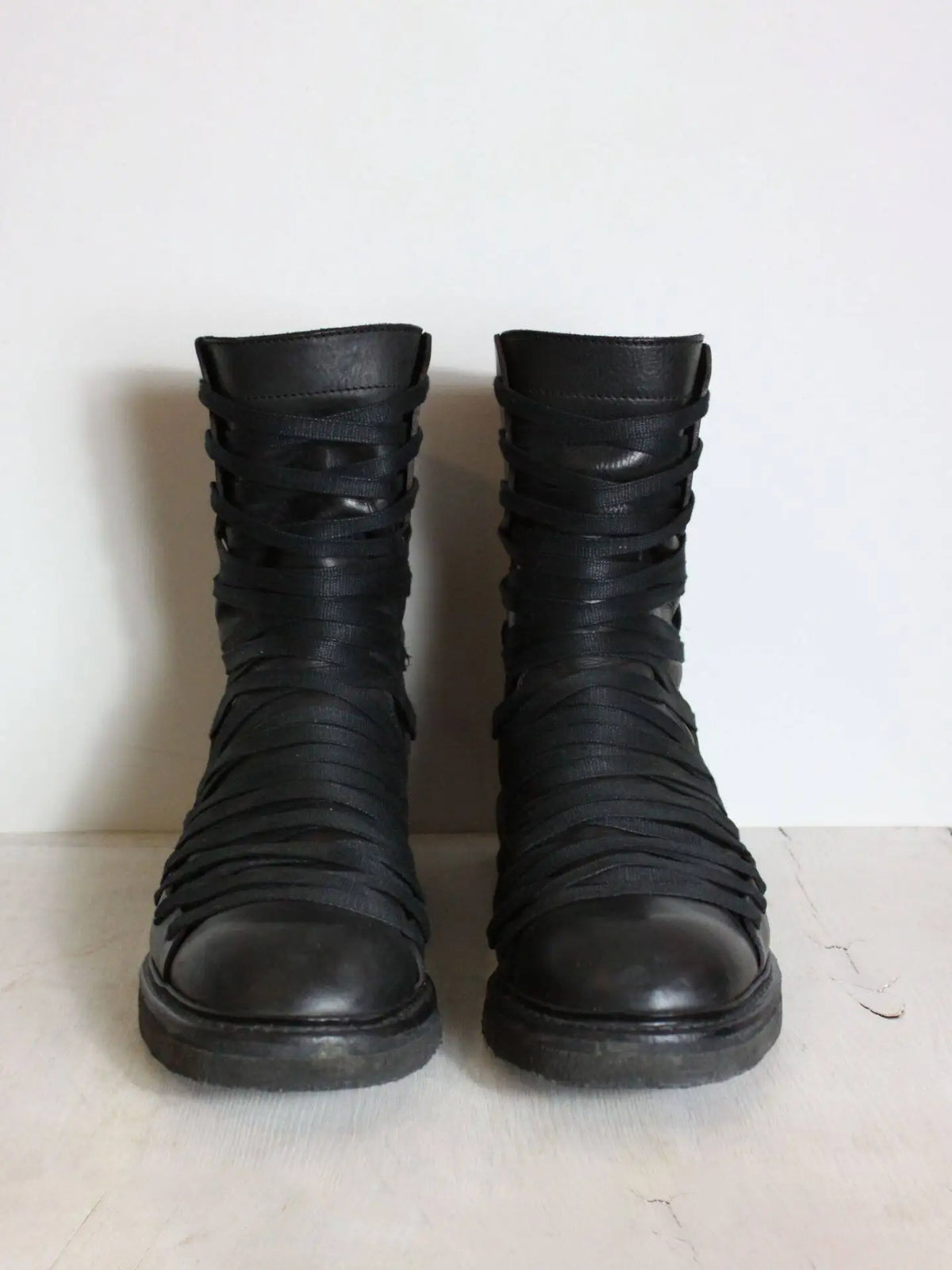 Side Cross Tied Black Walking Boots Fashion Men's Mid-calf Knight Boots Flat Round Toe Solid Back Zipper Western Chelsae Boots