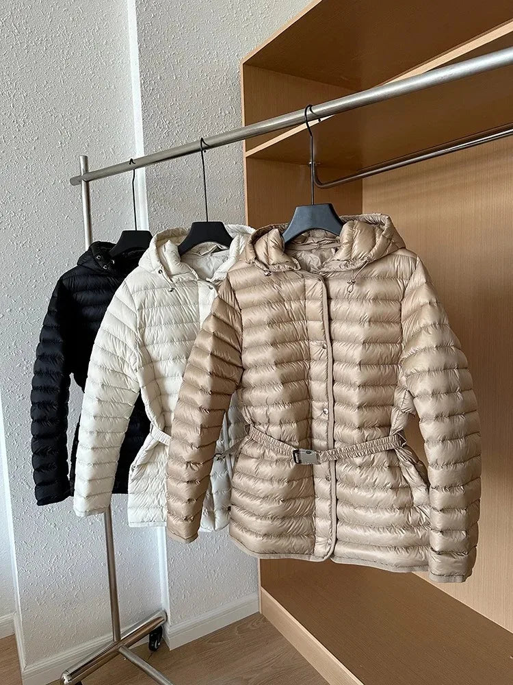 2025 Autumn Winter Luxury Lightweight Short Slim 90% White Duck Down Jacket Women Hooded Detachable Sash Warm Down Coat Fashion