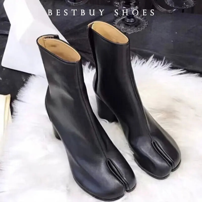 2025 Design Leather Tabi Boots Fashion Round Toe Chunky Mid Calf Boots Autumn Winter Split Toe Shoes