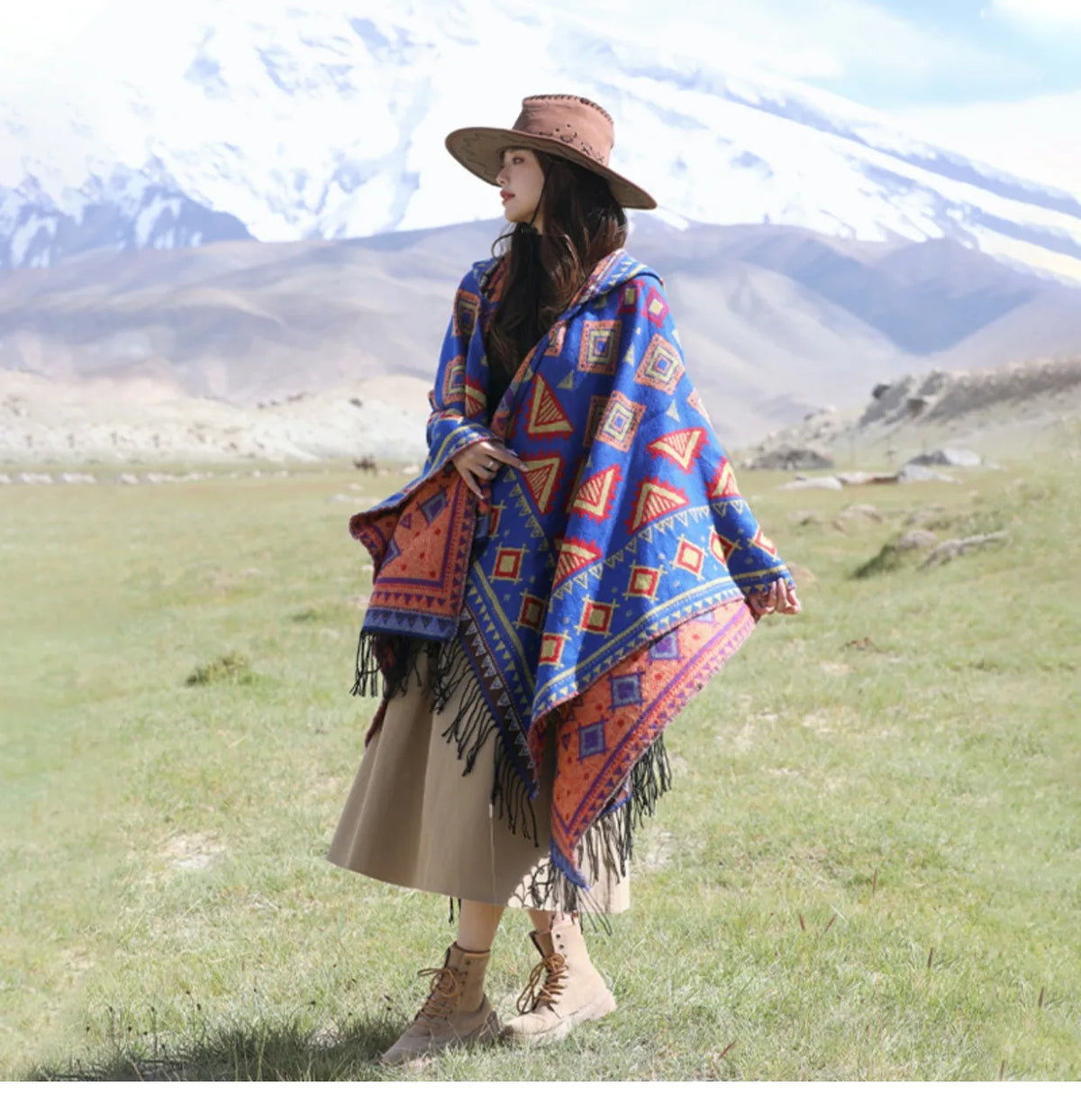 GypsyLady Bohemian Vintage Chic Cloaks Capes Hooded Blue Women Autumn Warm Knitted Ethnic Capes Tassels Cloak Poncho Outwear New