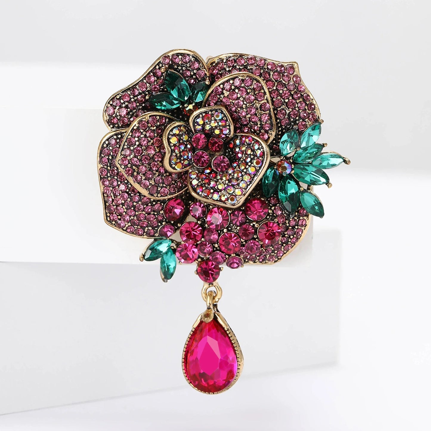 Rhinestone Heavy Pendant Flower Brooches for Women Unisex Glass Plant Pins Event Party Backpack Decoration Clothes Accessories