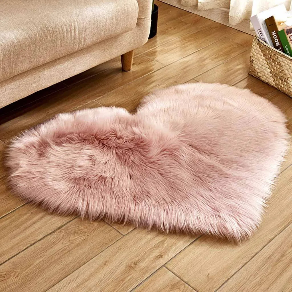 Heart Shaped Faux Fur Rug Bedroom Fluffy Shaggy Area Rugs Sheepskin Fuzzy Rug Carpets Throw Shag Rug Sofa Decor Floor Mat Plush