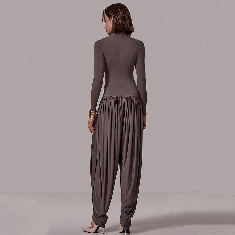 TWOTWINSTYLE Sexy Hot Girl Solid Color Jumpsuits for Women Round Neck Long Sleeve Backless Side Split Streetwear Jumpsuit Female