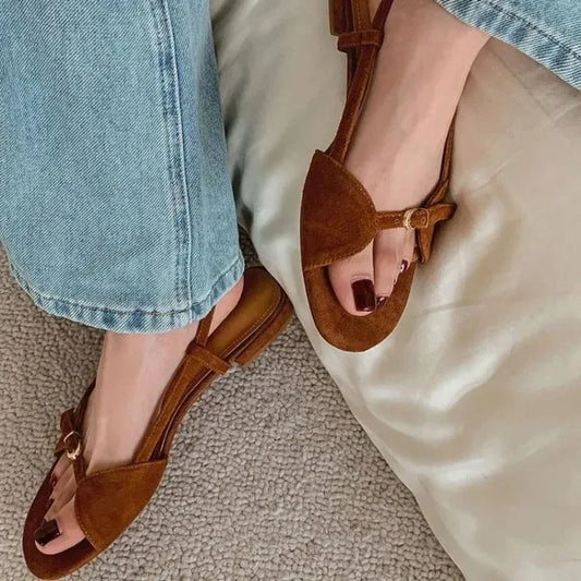 Vintage Line with Flat Sandals Design Sense Open Toe Slippers Casual Holiday Beach Shoes Light Single Shoes Luxury Sandals
