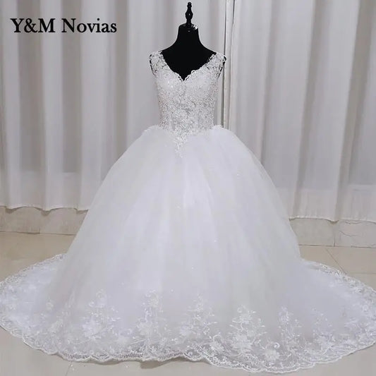 Y&M Vestido De Noiva Buttom V Neck Sleeveless Wedding Dresses For Women Ivory white Lace Romantic Bride Bridal Gown Customized