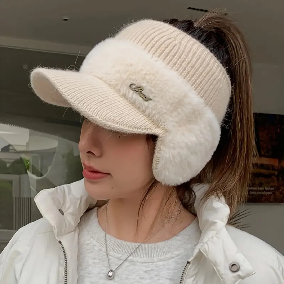 Winter Hat for Women New Fashion Winter Warm Ear Wing Knitted Cap Baseball Cap Outdoor Sports Windproof Ponytail Hat Visor
