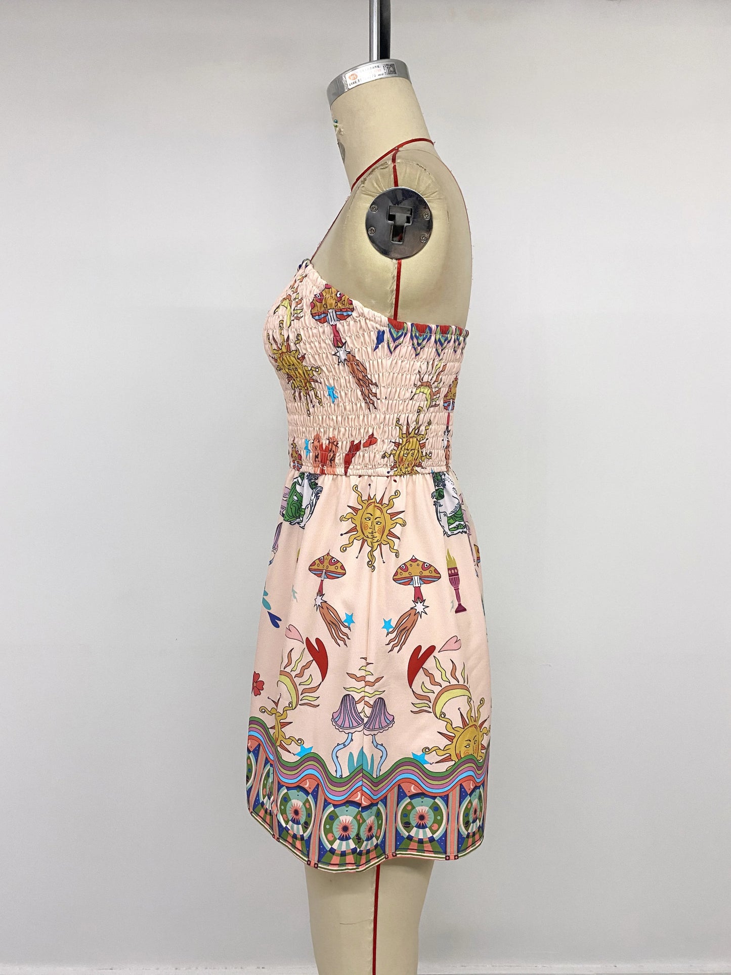 2026 Summer Sleeveless V-Neck Short Pants, Style Flower-embroidered One-shoulder Wrap Top and Bottom Set