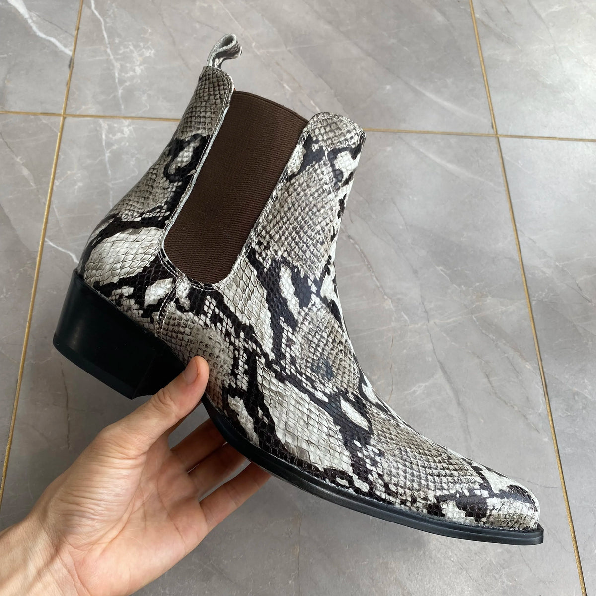High Top Handmade Pionted Toe Genuine Leather Python Pattern Slip On Cheslea Boots
