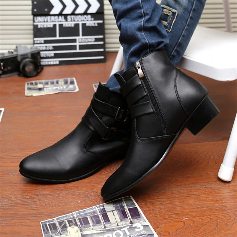 Leather Chelsea Boots Men Designer 2024 White Dress Boots Men Casual High top Buckle Strap Formal Shoes Men Motorcycle Boots