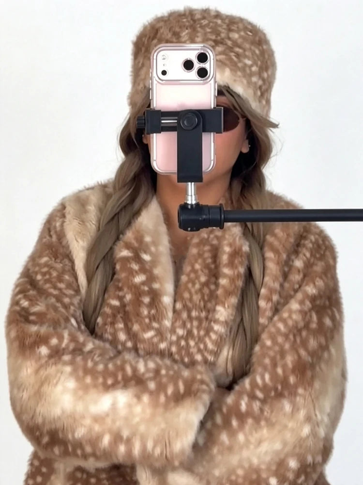 Retro Cute Deer Spot Faux Fur Coat Women Soft Furry Texture Vintage Oversized Jacket 2026 New Warm Elegant Women Street Outwear