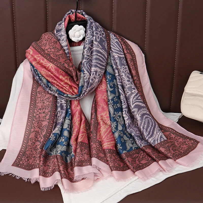 New Paisley Cotton Pashmina Shawl Lady Wrap Warm Winter Scarves Autumn Design Print Female Foulard Beach Stoles Luxury Scarf
