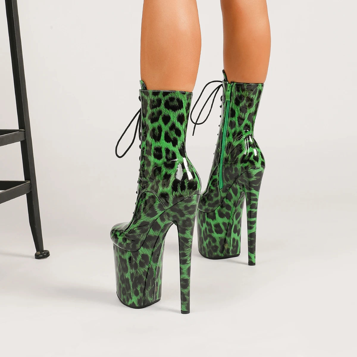 Stripper Heels 20CM/8Inches Supers Fashion Pole Dance Shoes For Nightclub Club Party Women Platform Leopard print Short Boots