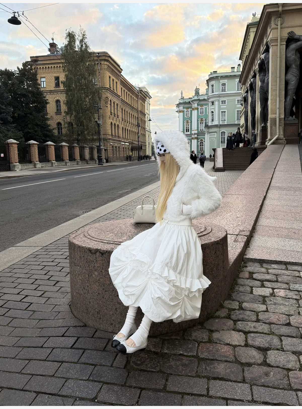 Lautaro Autumn Winter Thick Warm Sweet Cute White Short Faux Fur Coat Hoodie Women with Fairy Angel Zipper Fitted Fluffy Jacket