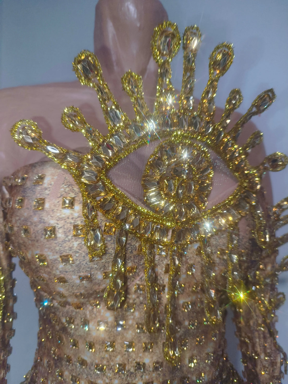 Sexy Sparkly Golden Rhinestones Eyes Stretch Bodysuit Women Eveing Birthday Party Nightclub Bar Singer Dancer DJ Stage Costume