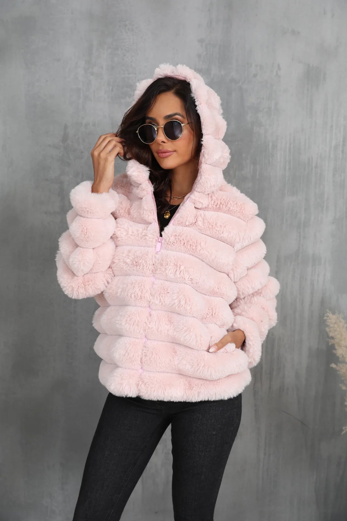 2026 Winter Hooded Plus Size Faux Fur Cropped Coat Women Furry Long Sleeve Plush Jacket Lady Large Fake Fur Warm Fluffy Cardigan