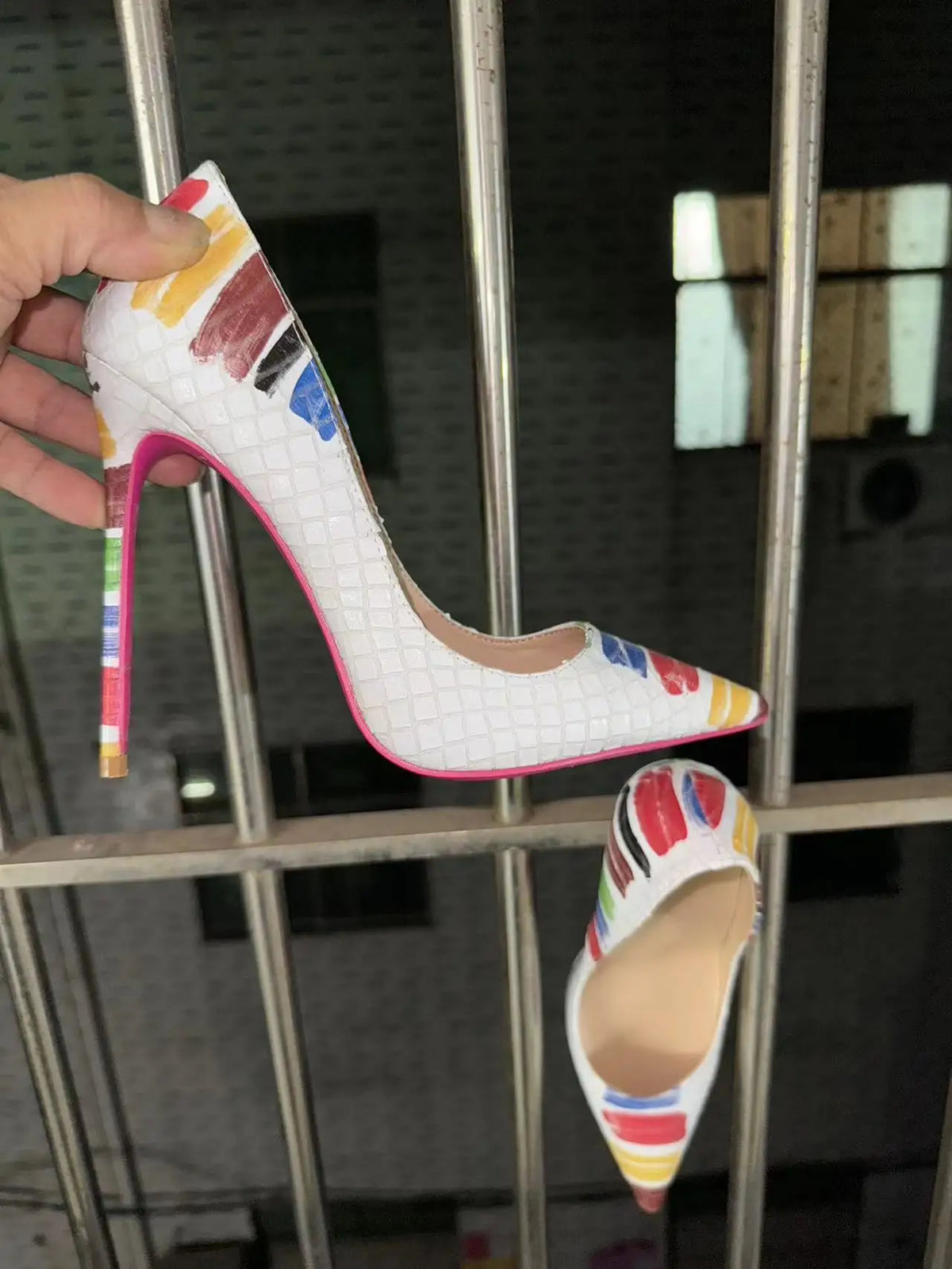 Python Pattern Pink Sole Pumps Women Pointed Toe Shallow Stilettos Leather High Heels Sexy Designer Party Office Dress Shoes