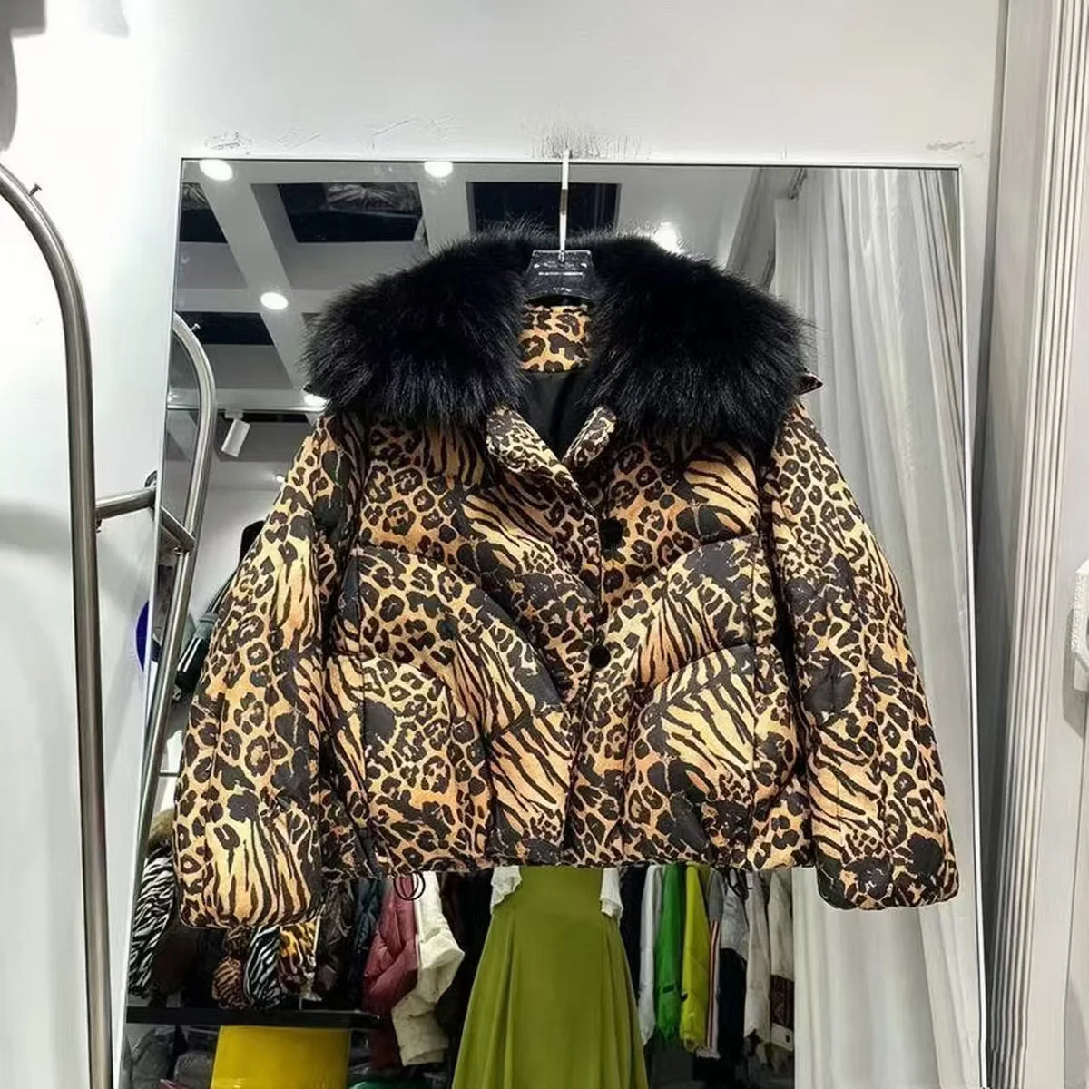 Women's Leopard Print down Jacket European Winter Natural Raccoon Fur Collar Short Warm Duck down Coat