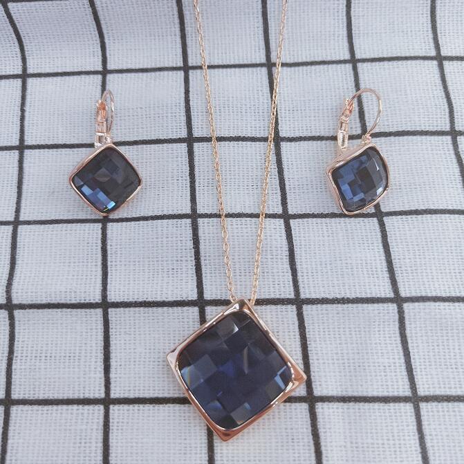 Classic Temperament Square Crystal Necklace Earrings suit European and American Retro Fashion Jewelry Cross-border E-commerce Supply