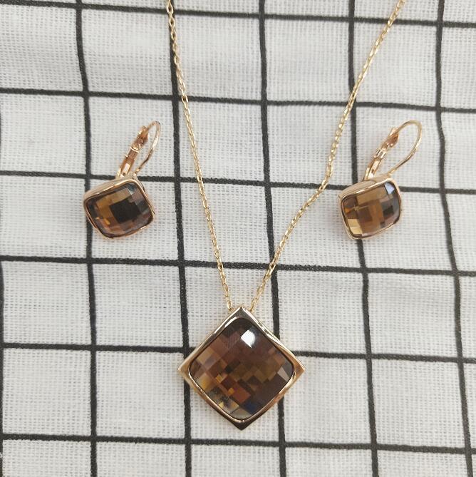 Classic Temperament Square Crystal Necklace Earrings suit European and American Retro Fashion Jewelry Cross-border E-commerce Supply