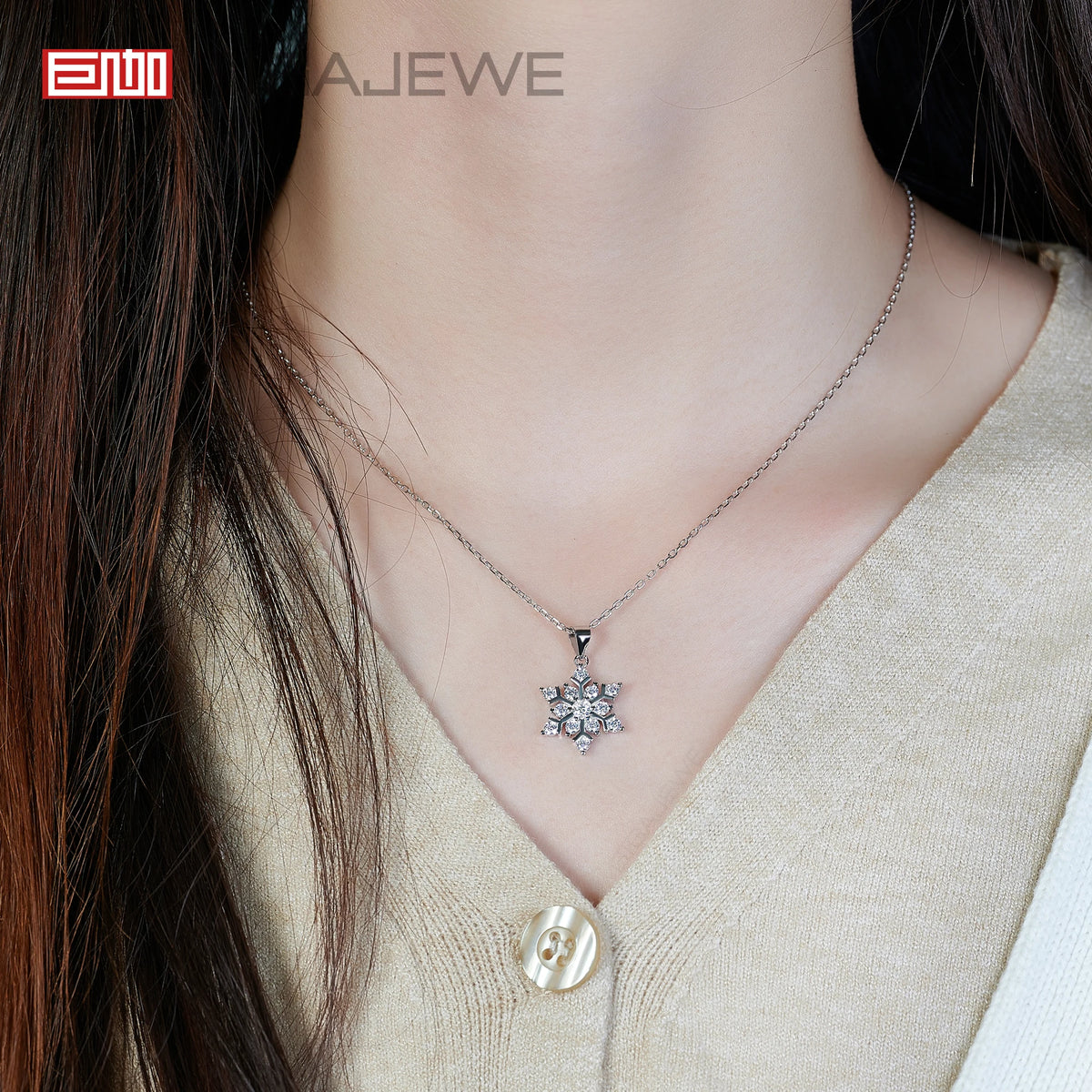 GIGAJEWE 1ct Green Blue Moissanite 18K White Gold Plated Silver Snowflake Necklace 2022 Christmas Limited Edition Gift