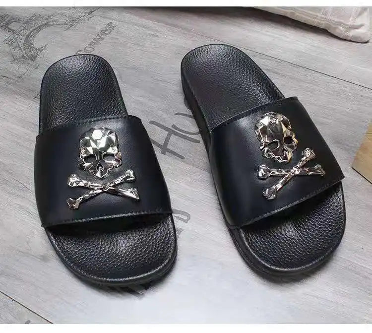 Summer Fashion Men's Leather Slippers Couple Beach Shoes Skull Sandals Slippers Antiskid Open Toe Flip Flops Big Size Slides