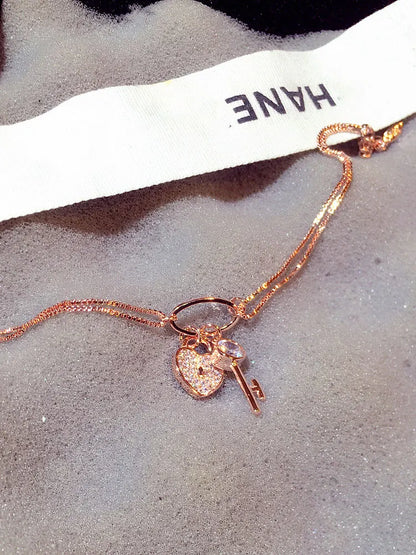 Korean Fashion Exquisite Luxury Lady Bracelets Buckle AAA Top Quality Bangles Shine Women Trend Charm Jewelry Romantic Pendant