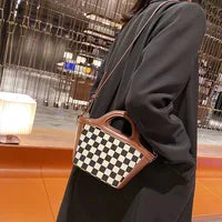 YoReAi New 3D Gun Shaped Chains Women Shoulder Bags Luxury Leather Crossbody Bag Lady High Quality Small Purses Clutch for Girls